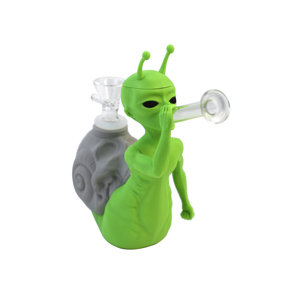 https://dnfbqhh6e48qy.cloudfront.net/public/austin-wholesale-supply/products/YHS-Smoke-6-2-Snail-Alien-Water-Pipe-617823228085542026-06-24-17-40-09PKMKD.jpg