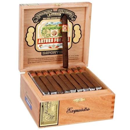CGR Arturo Fuente Gran Reserva Exquisitos 4.5 x 33 Maduro 50CT product image